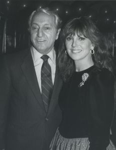 Danny Thomas and daughter Marlo Thomas  1985, NY.jpg